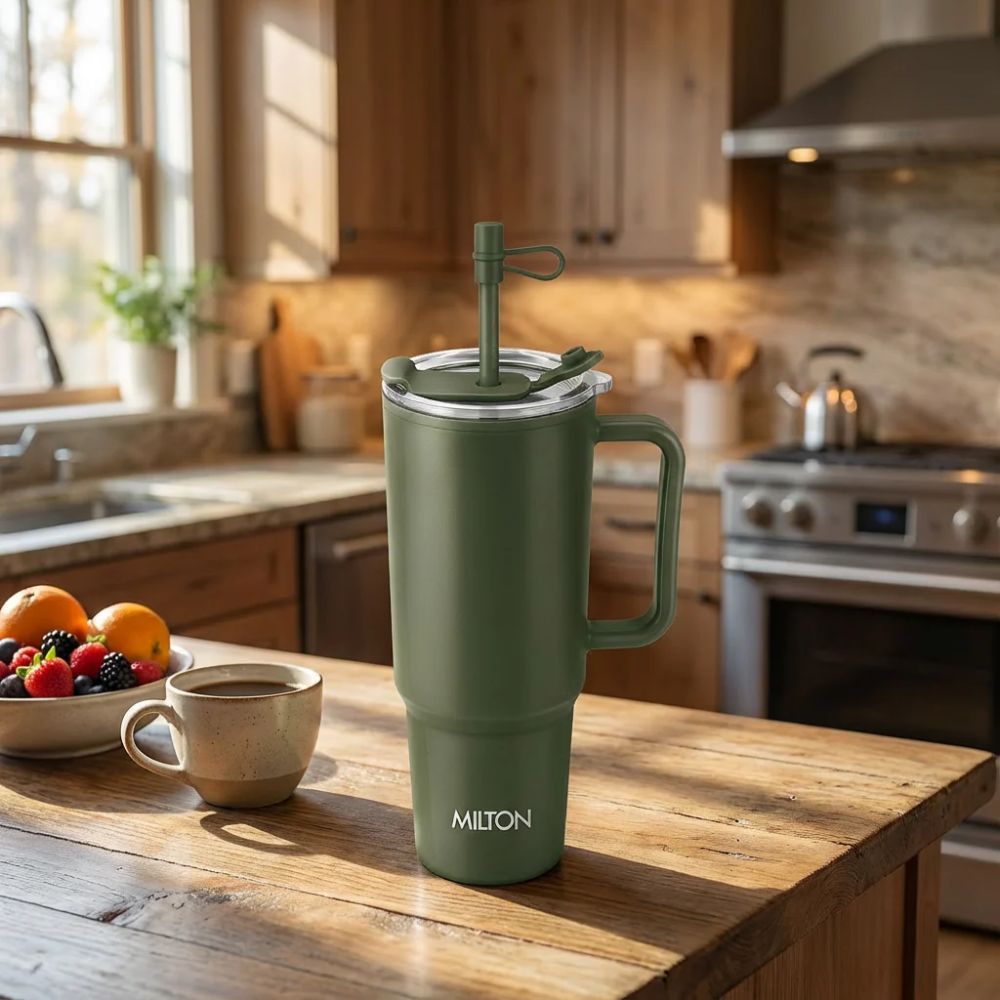 Milton Plastic Maven On the Go Tumbler with 2-in-1 Lid | Sip or Gulp | 1 Pc